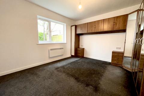 27 Blacklock Close, Gateshead, NE9 6AS