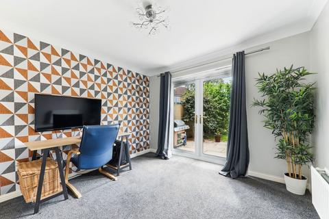 5 Balmoral Drive, Methley, Leeds, LS26 9LE