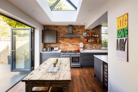 undefined, Parkgate Road, Reigate