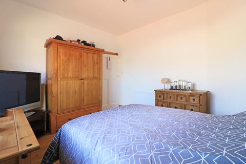 56 Bentfield Drive, Prestwick, KA9 1TT