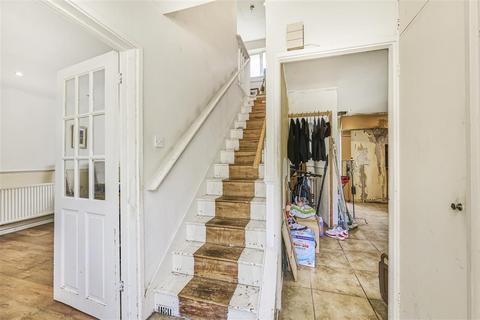 undefined, Stourhead Close, SW19