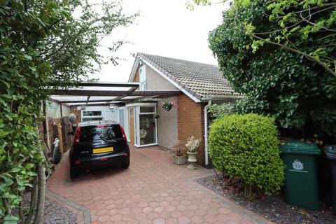 3 bedroom semi-detached bungalow for sale, Woodburn Square, Whitley Lodge, Whitley Bay, NE26 3JD