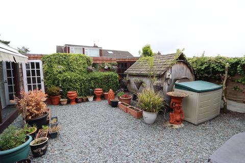 3 bedroom semi-detached bungalow for sale, Woodburn Square, Whitley Lodge, Whitley Bay, NE26 3JD