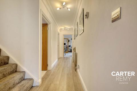 4 Alexander Road, Langdon Hills, Basildon, SS16 6HD