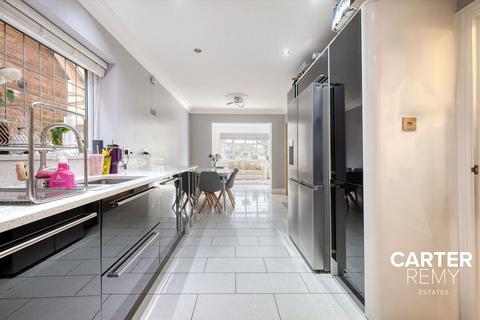 4 Alexander Road, Langdon Hills, Basildon, SS16 6HD