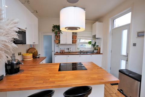 2 bedroom apartment for sale, Westwood Road, Lytham, FY8