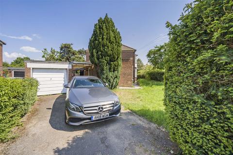 36 Harcourt Road, Windsor, SL4 5LZ