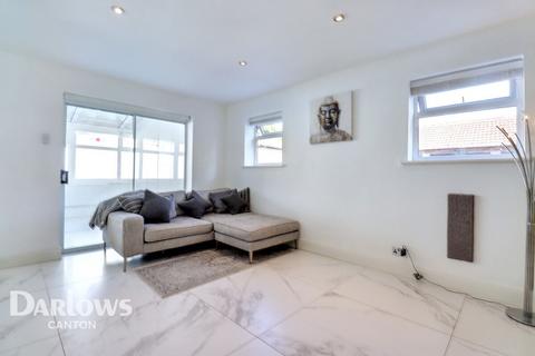11 Burges Place, Cardiff, CF11 8BH