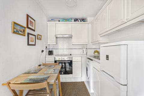 undefined, Chatsworth Court, Granville Road, St. Albans, Hertfordshire