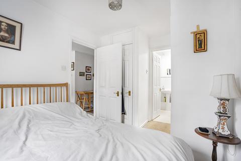 undefined, Chatsworth Court, Granville Road, St. Albans, Hertfordshire