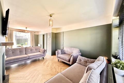 3 Elder Close, Stockport, SK2 5AW