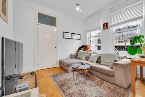 3 bedroom flat to rent, Cathcart Hill, Tufnell Park, London