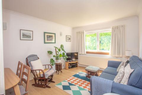 4/5 Belhaven Place, Edinburgh, EH10 5JN