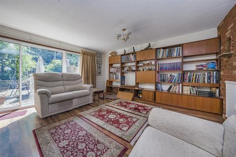 14 Basford Way, Windsor, SL4 4NF