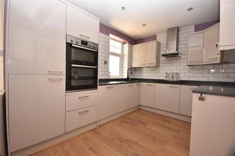 3 bedroom semi-detached house for sale, Jean Avenue, Leeds, West Yorkshire