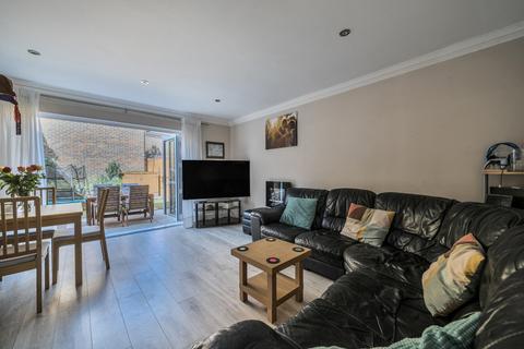 3 bedroom end of terrace house for sale, Osprey Avenue, Bracknell, Berkshire
