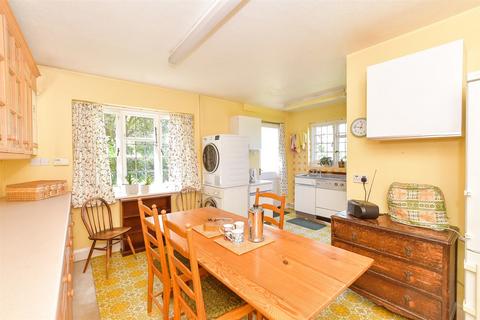 3 bedroom detached house for sale, Castle Lane, Newport, Isle of Wight