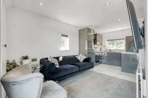 70 High Trees Close, Redditch, B98 7XL