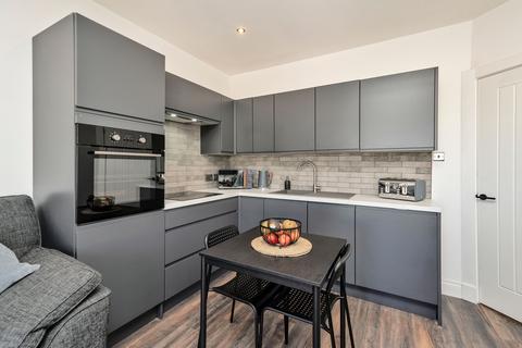 2 bedroom flat for sale, 108d High Street, Musselburgh, EH21 7EA