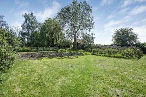 5 bedroom detached house for sale, Terrick, Buckinghamshire