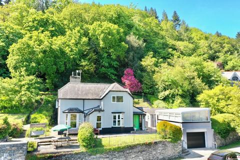 undefined, Trefriw