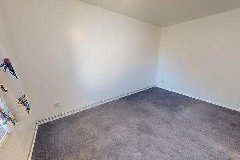 17 Crowthorp Road, Northampton, NN3 5DU
