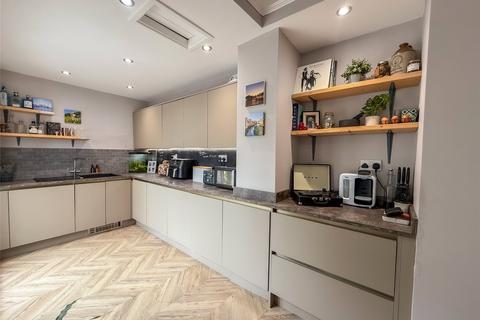 4 bedroom end of terrace house for sale, Coleridge Avenue, Low Fell, Gateshead, NE9