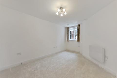 1 bedroom retirement property to rent, 2a Addington Road Sanderstead, South Croydon CR2