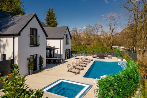 Guest house for sale, Ardlui Luxury Retreat, Arrochar, Argyll and Bute