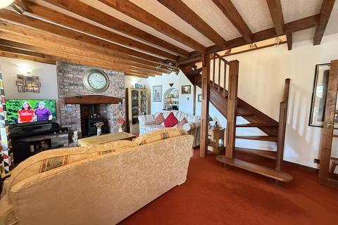 undefined, Llaneilian, Amlwch, Anglesey, LL68