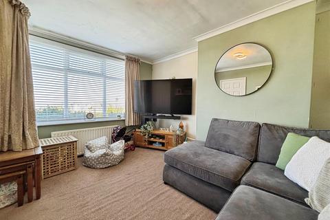 54 Ascot Drive, Wibsey, Bradford, BD7 4NN