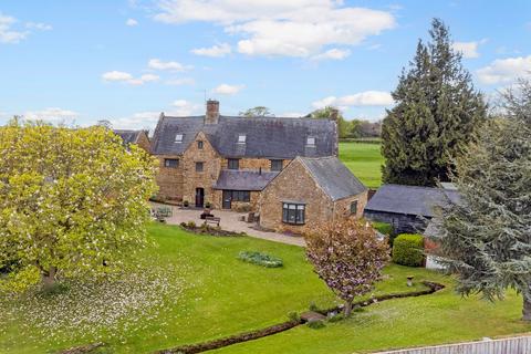 undefined, Warkworth, Banbury, Oxfordshire/Northants