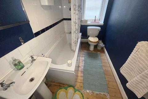 2 bedroom flat for sale, Bell Street, Top Right, Glasgow G1