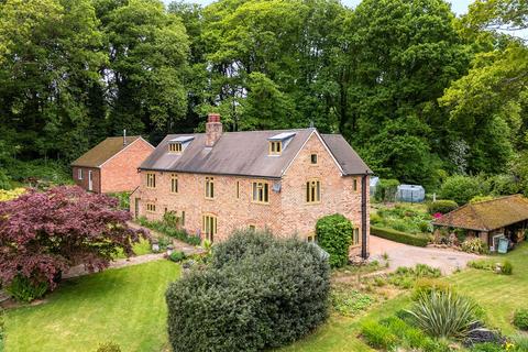 4 bedroom detached house for sale, Eden's Hill, Upleadon, Newent, Gloucestershire, GL18