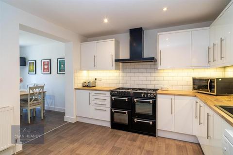 4 bedroom semi-detached house for sale, Richmond Road, New Barnet Barnet EN5