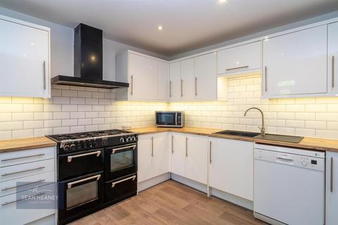 4 bedroom semi-detached house for sale, Richmond Road, New Barnet Barnet EN5