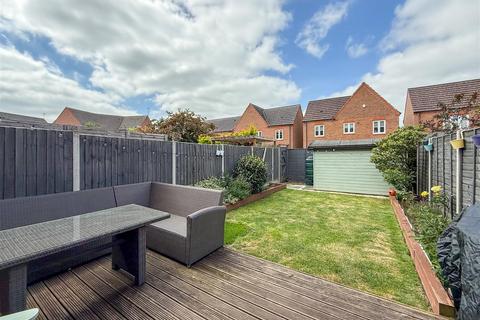 16 Dovehouse Close, Warwick, CV34 6LL