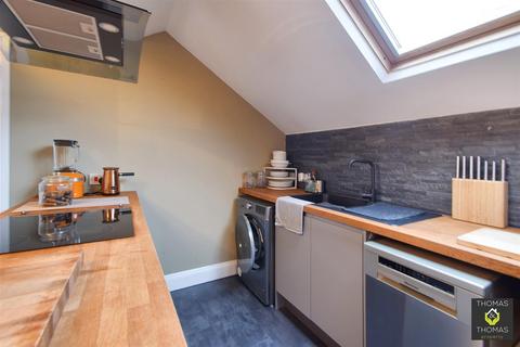 2 bedroom apartment to rent, Brunswick Square, Gloucester