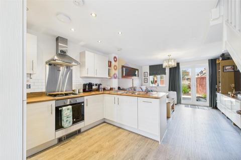 2 bedroom terraced house for sale, Skippers Way, Walton On The Naze CO14