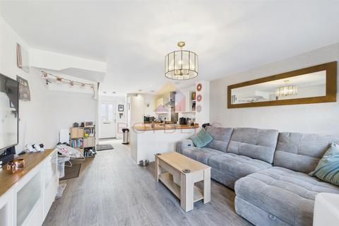 2 bedroom terraced house for sale, Skippers Way, Walton On The Naze CO14