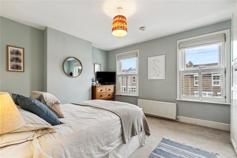 185 Eardley Road, London, SW16 5TQ