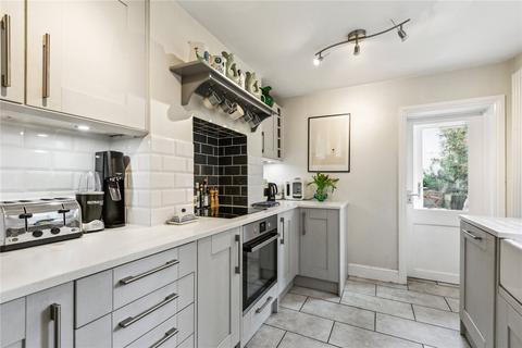 185 Eardley Road, London, SW16 5TQ