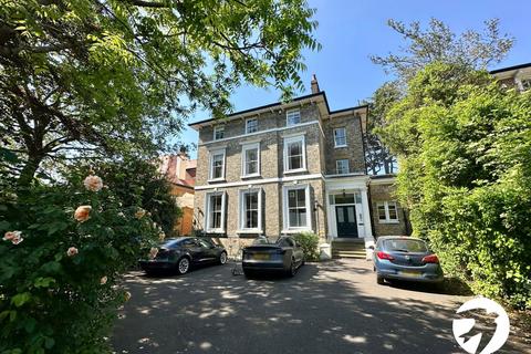 1 bedroom flat for sale, Morden Road, London, SE3