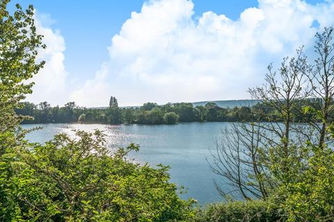6 bedroom end of terrace house for sale, Lunsford Lane, Larkfield, Aylesford