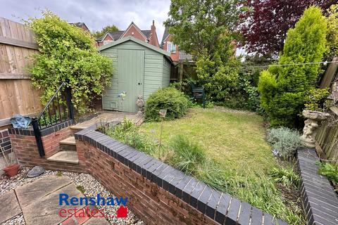 2 bedroom semi-detached house for sale, Hedingham Close, Ilkeston, Derbyshire