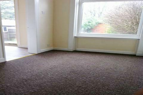 3 bedroom flat for sale, Croftside Avenue, Glasgow G44