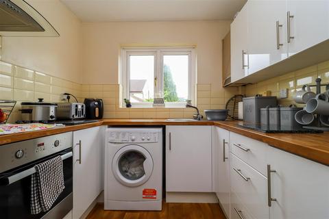 42 Meadowgate Vale, Lofthouse, Wakefield, WF3 3SP