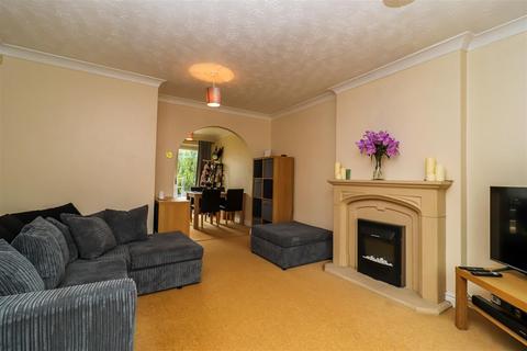 42 Meadowgate Vale, Lofthouse, Wakefield, WF3 3SP