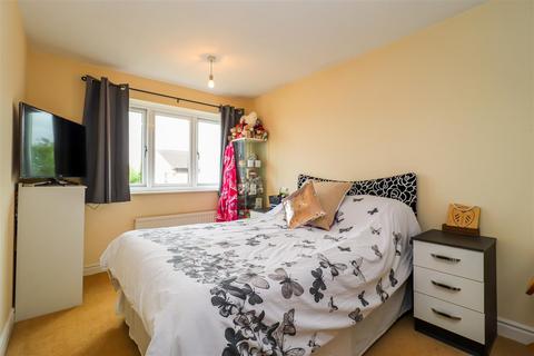 42 Meadowgate Vale, Lofthouse, Wakefield, WF3 3SP
