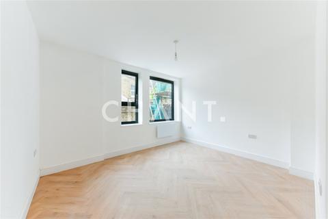 3 bedroom terraced house for sale, River Mews, Boston Road, Hanwell, London, W7
